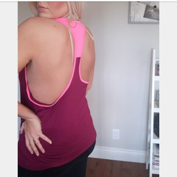 𝅺reebok NEON PINK & CRANBERRY TANK TOP - Picture 2 of 4